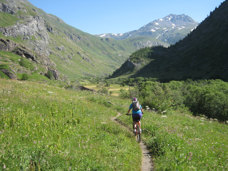 Petit Bonheur single vtt